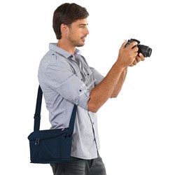 Manfrotto SV-SB-50BI Сумка для фотоаппарата Amica 50 синяя - фото 107685