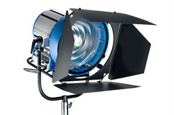 Металло-галогенный осветитель ARRI M-Series M90 Set L0.37480.B - фото 110998