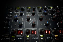 XONE:DB4 / Цифровой 4-канальный DJ микшер, Quad FX Core DSP процессор / ALLEN&HEATH - фото 131808