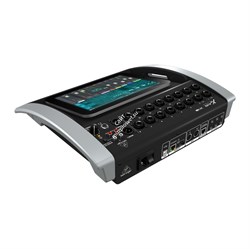 Behringer X18 цифровой микшер, 16 мик Midas XLR, Main L/R XLR, Aux 1-6 Jack, 18 кан/4FX/6BUS, ETHERNET, USB-18/18кан. ULTRANET - фото 133502