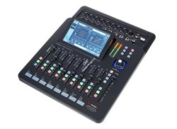 VOLTA DIGIMIX-20.8 Профессиональльный цифровой микшерный пульт, 20 мик\лин входов, 8 независимых выходов, моторизированные фейдеры - фото 149445