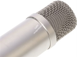 RODE Broadcaster кардиоидный конденсаторный микрофон. 1" капсюль HF2 с позолоченной диафрагмой, осевой приём, max SPL 128дБ, частотный диапазон 20Гц-20кГц, встроенный ПОП-фильтр, индикация "On Air", вес 577г - фото 153011
