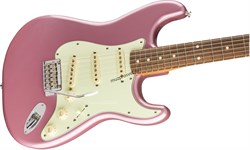 FENDER VINTERA '60S STRATOCASTER® MODIFIED, BURGUNDY MIST METALLIC электрогитара, цвет сиреневый металлик, в комплекте чехол - фото 166349