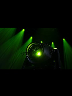 Diablo-S
                    Прожектор Diablo-S
Вращающаяся голова. Zoom 6,7–53°, светодиод 300Вт. Цветосмешение CMY. Призма 5-и гранная вращающаяся. Фильтр CTO. Фрост фильтр. Pan 540°. Tilt 270°. 7 вращающихся стеклянных гобо. Система профилирования луча - фото 191387