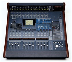 DM2000VCM Цифровой микшерный пульт для студий и трансляций - фото 206965
