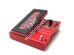Digitech WHAMMY 5-ое поколение легендарной педали. 10 режимов Whammy, 9 режимов гармонайзера, 2 режима Detune. Б/П 9VDC в комплекте. - фото 28007