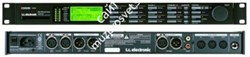 TC electronic M2000  студийный процессор эффектов реверберации, модуляции и динамической обработки. Аналоговые вх/вых - XLR, цифровые - XLR-AES/EBU, RCA-SPDIF. 1U стандартного рэка. Вес 2,35кг - фото 28161