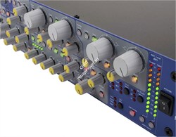 FOCUSRITE ISA430MKII Канальная линейка: микрофонный предусилитель, фильтры НЧ и ВЧ, эквалайзер, компрессор, де-ессер, лимитер. - фото 42232