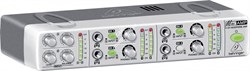 BEHRINGER AMP800 4-канальный микшер-усилитель для наушников, до 8 подключаемых наушников - фото 44462