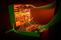 Arturia RackBrute 6U - фото 48191