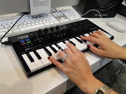 M-Audio Axiom AIR MINI 32 - фото 56553