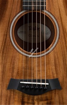 TAYLOR GS MINI-e Koa LH GS Mini, Left-handed гитара электроакустическая левосторонняя форма корпуса парлор, жесткий чехол - фото 64365