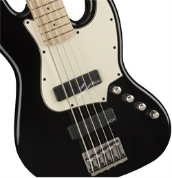 Squier Contemporary Active Jazz Bass® V HH, Maple Fingerboard, Black бас-гитара 5-и струнная с активными звукоснимателями НН, цв - фото 65460