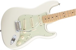 FENDER DLX ROADHOUSE STRAT MN OWT электрогитара Deluxe Roadhouse Strat, цвет олимпик уайт, кленовая накладка грифа - фото 72832