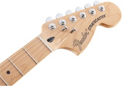 FENDER DLX ROADHOUSE STRAT MN OWT электрогитара Deluxe Roadhouse Strat, цвет олимпик уайт, кленовая накладка грифа - фото 72833