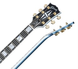 GIBSON CUSTOM LES PAUL CUSTOM PELHAM BLUE электрогитара с кейсом, цвет синий, фурнитура Gold - фото 91765