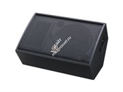 Yamaha R12M - сценический монитор 2-way 1х12'', RMS 400W/8 Ohm (PGM MAX 1000W) 60Hz-16kHz, чуствите
