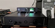 RME ADI-2 DAC конвертер 2-канальный цифро-аналоговый с поддержкой формата DSD до 768 кГц. Входы: USB, SPDIF/ADAT (2 канала). Аналоговые выходы: XLR, RCA + 2 наушниковых выхода (низкоомный и высокоомный). Пульт ДУ, полурэковый корпус