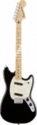 FENDER MUSTANG MN Black электрогитара MUSTANG, цвет блэк, кленовая накладка грифа