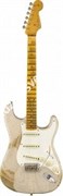 FENDER 2018 HEAVY RELIC® 1958 STRATOCASTER® - AGED WHITE BLONDE Электрогитара с кейсом, цвет кремовый
