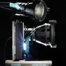 Металло-галогенный осветитель Broncolor HMI 400 42.106.00 - фото 104972