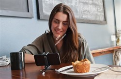 GripTight Micro Stand™для iPhone, Galaxy, смартфонов и др. электронных устр-в (рамка+ Micro250) - фото 109035