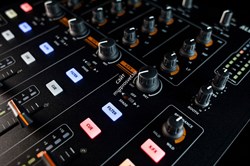 XONE:43C / Клубный DJ микшер, встроенная звуковая карта, 4 стерео канала / ALLEN&HEATH - фото 131871