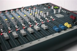 ZED60-14FX / Микшерный пульт 8 микр./лин. входов, 2 стерео, 60мм фейдеры, USB/ ALLEN&HEATH - фото 131933