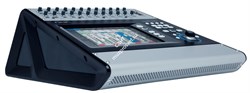 Touchmix-30PRO / Цифровой сенсорный микшер 24  микр./лин. входа, 6 стерео входов, 14 AUX / QSC - фото 132136