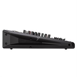 RCF 	F 12XR	Микшерный пульт, 6 микрофонных входов, 4 стерео входа, 2 AUX/FX посылов, процессор эффектов, компрессор на 4-х микрофонных входах, 3-полосн./2-полосн. EQ, USB вход/выход, мастер выход XLR, одна подгруппа, MUTE, PFL, фэйдеры 60 мм, внутренний Б - фото 149339