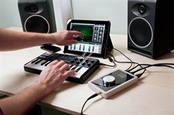 Apogee Duet интерфейс USB мобильный 6-канальный (2x4 аналог) для Windows и Mac. 2 микр. предусилителя, выход на наушники. Вх/вых MIDI, 192 кГц. Питание от шины USB - фото 152969