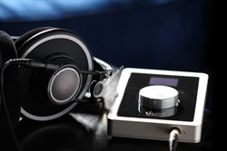 Apogee Duet интерфейс USB мобильный 6-канальный (2x4 аналог) для Windows и Mac. 2 микр. предусилителя, выход на наушники. Вх/вых MIDI, 192 кГц. Питание от шины USB - фото 152971