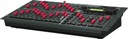 Behringer LC2412 V2  профессиональный 24-канальный DMX световой пульт с 24 пресетными каналами назначаемыми на 512 DMX каналов - фото 153054