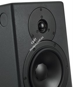 Dynaudio Core 7 монитор активный 2-полосный премиум-класса. Усилитель Pascal класса D: НЧ - 500Вт / ВЧ - 150Вт, 1" ВЧ твитер, 7" НЧ вуфер, Фронтальный фазоинвертор, Входы на разъемах XLR - аналог/AES3 (до 24бит/192кГц), Частотный диапазон 38Гц - 24кГц, 4  - фото 153289