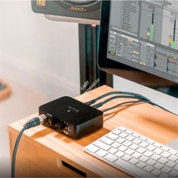 RODE AI-1 одноканальный USB аудиоинтерфейс с комбо XLR/инструмент. входом. Высококачественный усилитель для наушников и балансный TRS Jack выход - фото 153382