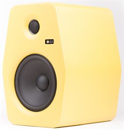Monkey Banana Turbo 8 banana Студийный монитор 8', шелковый твиттер 1', LF 80W, HF 30W, балансный вход, S/PDIF-вход, S/PDIF Thru - фото 156021