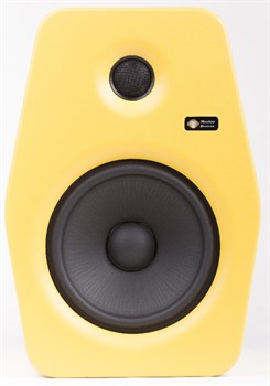 Monkey Banana Turbo 8 banana Студийный монитор 8', шелковый твиттер 1', LF 80W, HF 30W, балансный вход, S/PDIF-вход, S/PDIF Thru - фото 156024