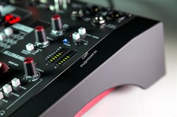 ZED i 10FX / Микшерный пульт, Аудио интерфейс USB 24-бит/96кГц 4 входа, 4 выхода / ALLEN&HEATH - фото 34100
