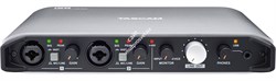 TASCAM iXR USB аудио/midi интерфейс для iPad, 2 входа, 2 выхода. - фото 68204