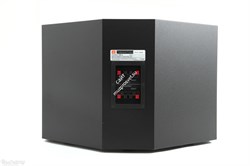 JBL Control SB-2 компактный сабвуфер, BandPass, 10" динамик с двухсекционной катушкой. Корпус МДФ, трапециевидной формы. Программная мощность 340Вт, 8?, 38Гц–160Гц, Встроенный кроссовер со стерео входом и выходами на сателлиты - фото 9503